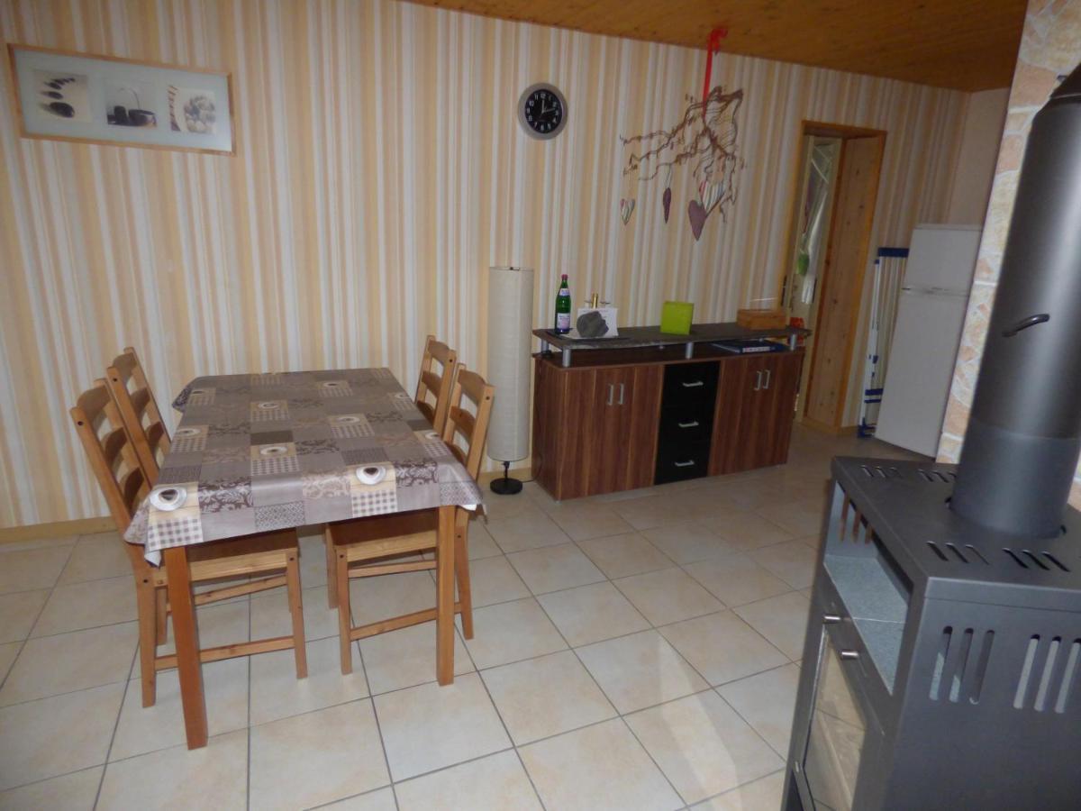 Ferienwohnung Dasch, Bei Idar-Oberstein Im Nationalpark Hunsrueck-Hochwald Siesbach Eksteriør bilde